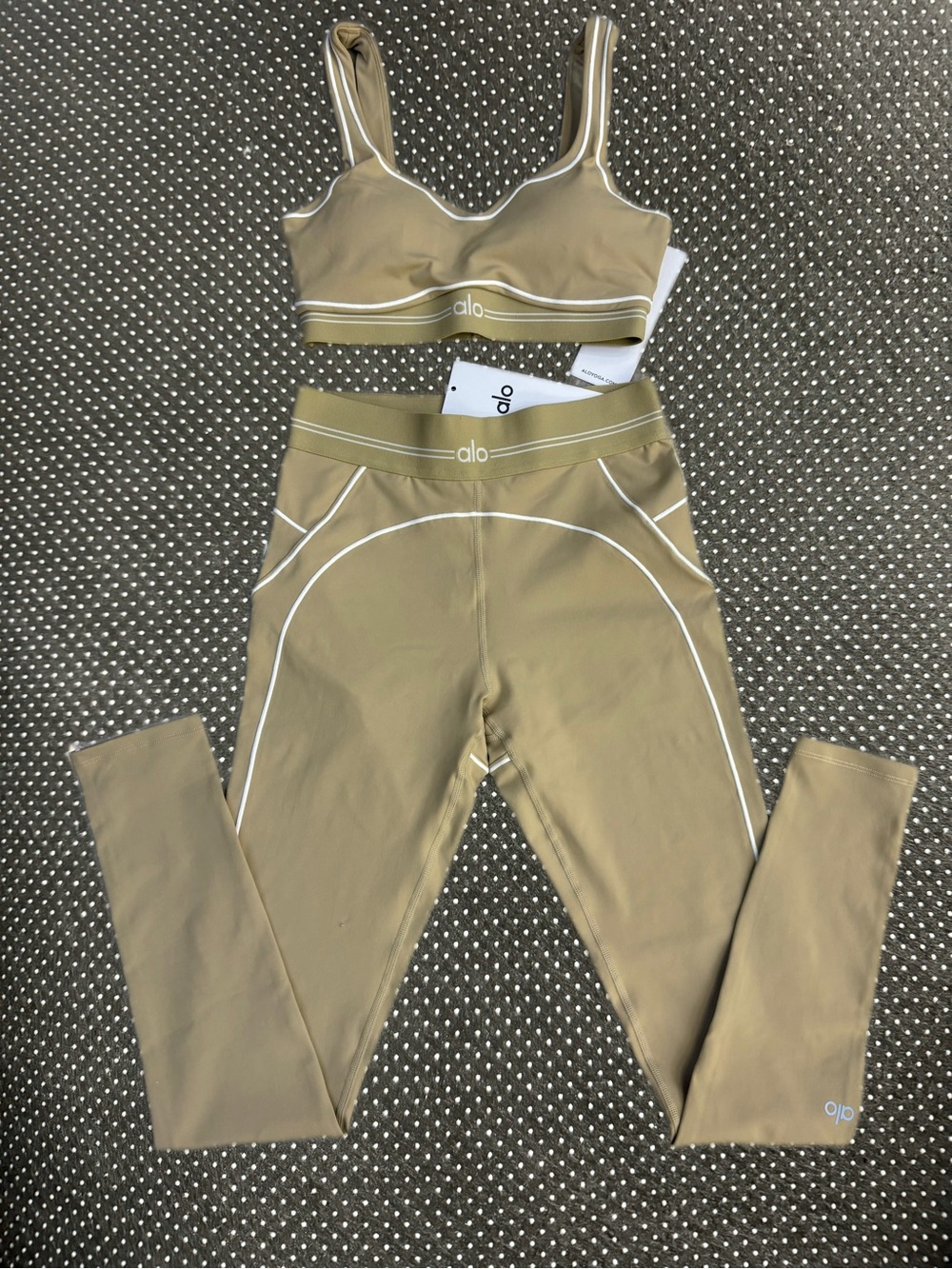 ALO Yoga Tan Leggings and Matching Sports Bra Set with White Piping